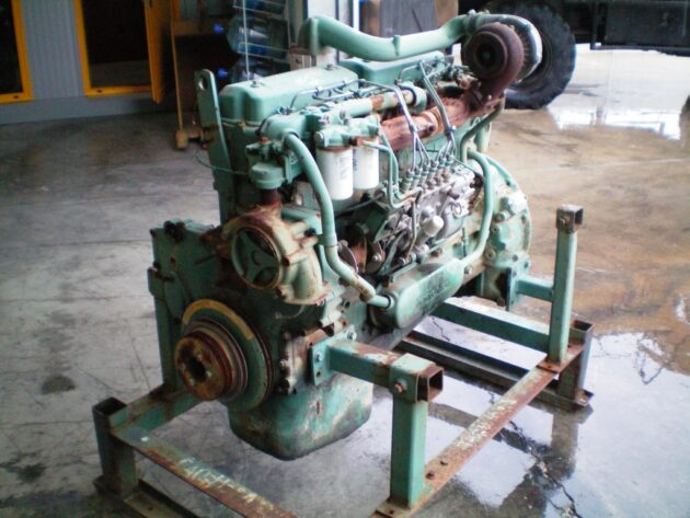 VOLVO  L120  15003916 - MOTOR TÉRMICO TD71G SIN PARTE ELÉCTRICA