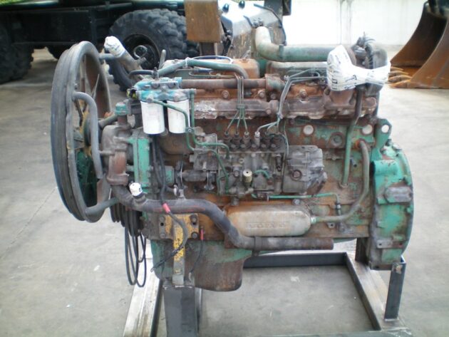 VOLVO  L120B  15003916 - MOTOR TÉRMICO TD71G SIN PARTE ELÉCTRICA - Imagen 6