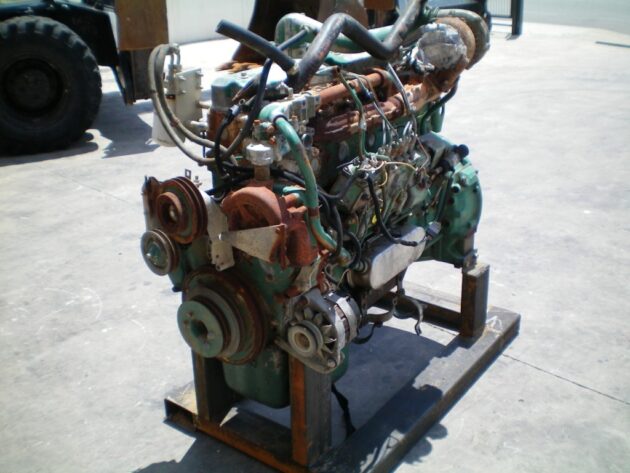 VOLVO  L120B  15003916 - MOTOR TÉRMICO TD71G CON ALTERNADOR - Imagen 7