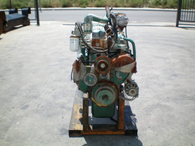 VOLVO  L120B  15003916 - MOTOR TÉRMICO TD71G CON ALTERNADOR - Imagen 8