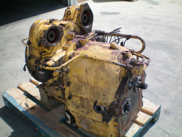 VOLVO   L120B  30880 - SERVOTRANSMISIÓN SIN CAJA DE TRANSFERENCIAS - Imagen 4