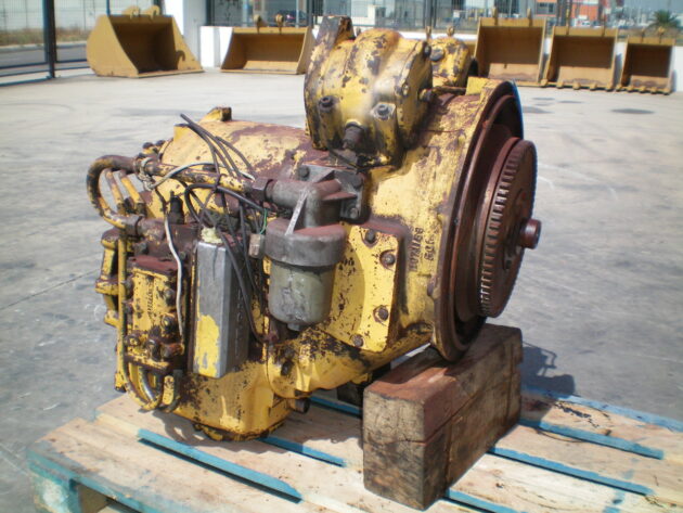 VOLVO   L120B  30880 - SERVOTRANSMISIÓN SIN CAJA DE TRANSFERENCIAS