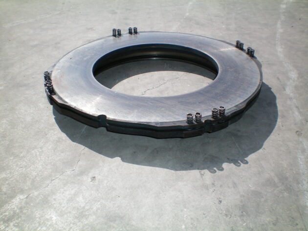 VOLVO  L150C  12973350 - PISTÓN DE FRENO - Imagen 2