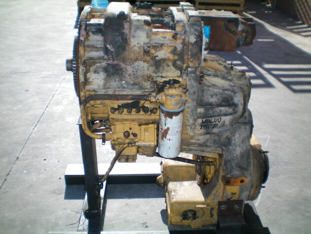 VOLVO   L150D  2252610226 - SERVOTRANSMISIÓN - Imagen 5