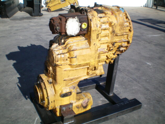 VOLVO   L150D  2252610226 - SERVOTRANSMISIÓN