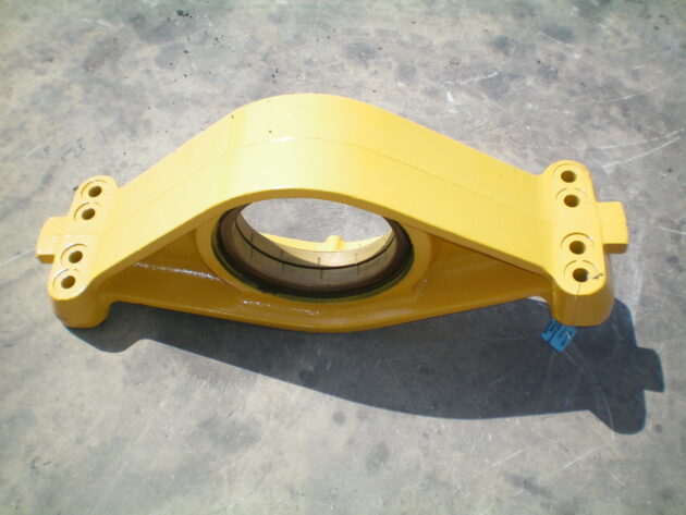VOLVO   L150D  11075563 - SOPORTE BALANCÍN DELANTERO DEL EJE TRASERO - Imagen 4