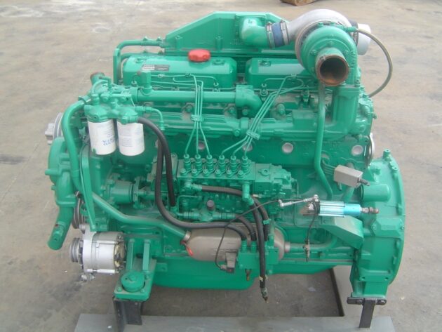 VOLVO     - MOTOR TÉRMICO TWD731ME SIN PARTE ELÉCTRICA - Imagen 2