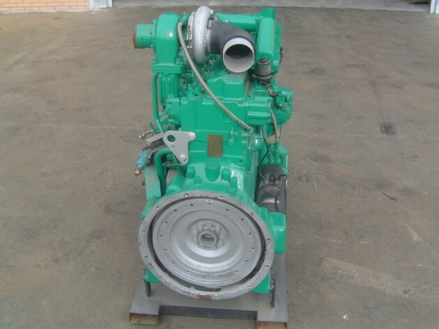 VOLVO     - MOTOR TÉRMICO TWD731ME SIN PARTE ELÉCTRICA - Imagen 8