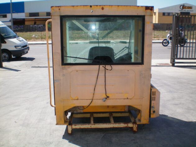 VOLVO  L330C  VOE31705 - CABINA - Imagen 3