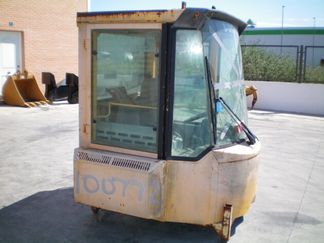 VOLVO  L330C  VOE31705 - CABINA - Imagen 4