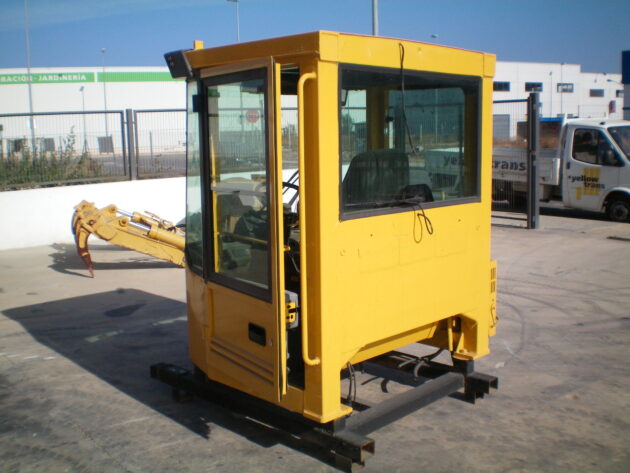 VOLVO   L330C  VOE31705 - CABINA - Imagen 4