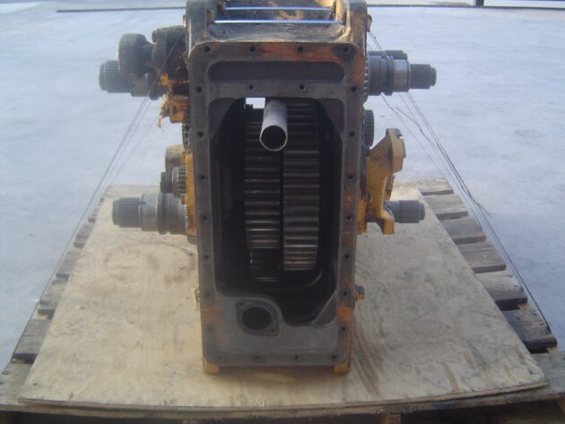 VOLVO  L330C  11046901 (*) - SERVOTRANSMISIÓN - Imagen 2
