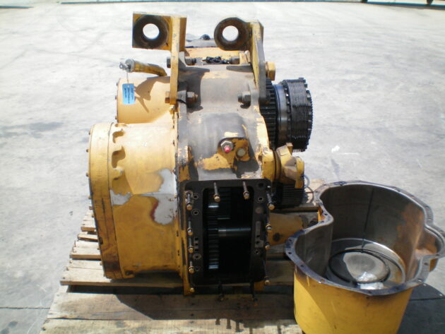 VOLVO  L330C  11046901 (*) - SERVOTRANSMISIÓN