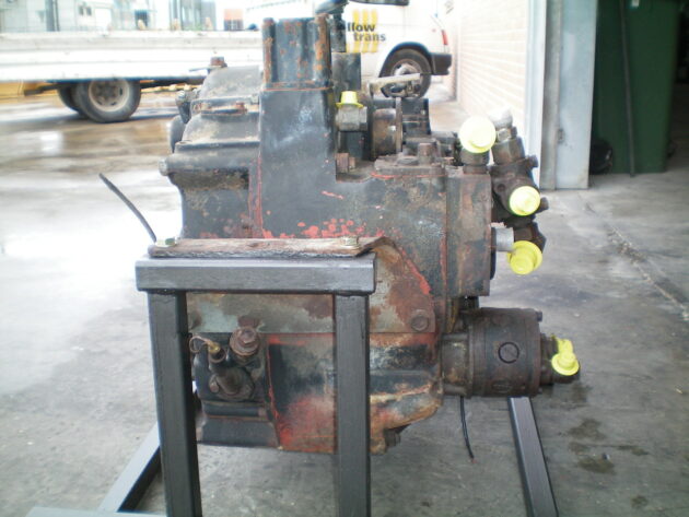 HANOMAG  55D   - SERVOTRANSMISIÓN - Imagen 2