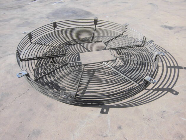 CATERPILLAR   325C  183-8203 - REJILLA DEL VENTILADOR - Imagen 2