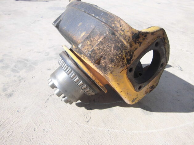 JCB 3CX-4E -  - STEERING PIVOT HOUSING LEFT - Image 4