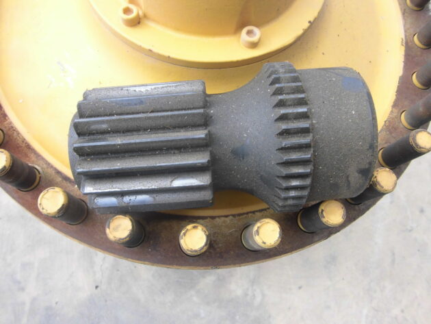 VOLVO  L220E  11102439 - REDUCCIÓN TRASERA - Imagen 5