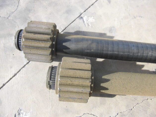 CATERPILLAR  D400D   - PIÑÓN CENTRAL DE REDUCCIÓN