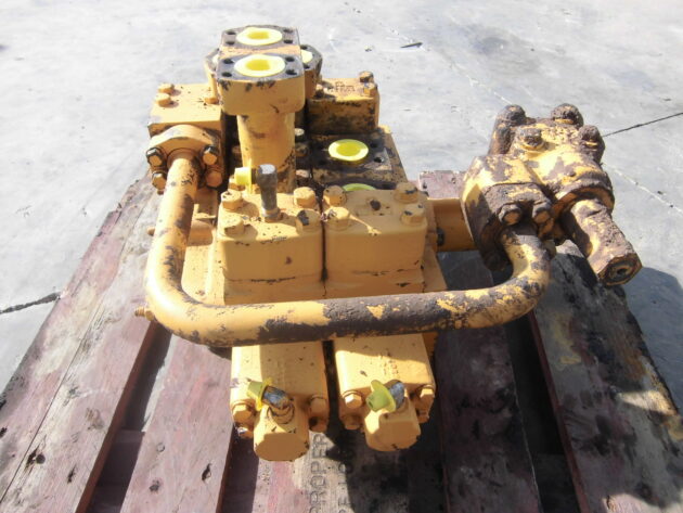 CATERPILLAR  980C  9T-1624 - DISTRIBUIDOR DE PALA - Imagen 5