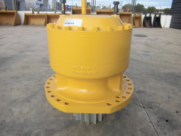 KOMATSU   PC1000SE1  21N-26-00014 - REDUCTOR DE GIRO - Imagen 4