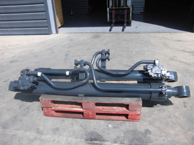VOLVO   EC360BLC  14508896 - BOTELLA DE ELEVACIÓN PLUMA - Imagen 5