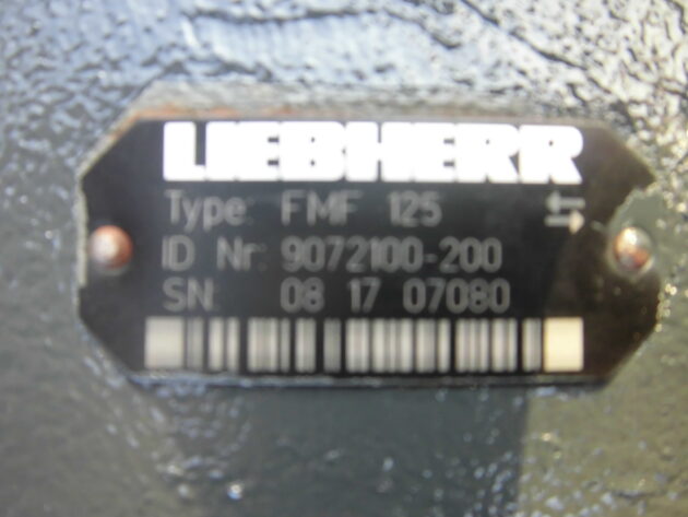 LIEBHERR  R954C LITRONIC  9072100 - MOTOR DE GIRO - Imagen 5