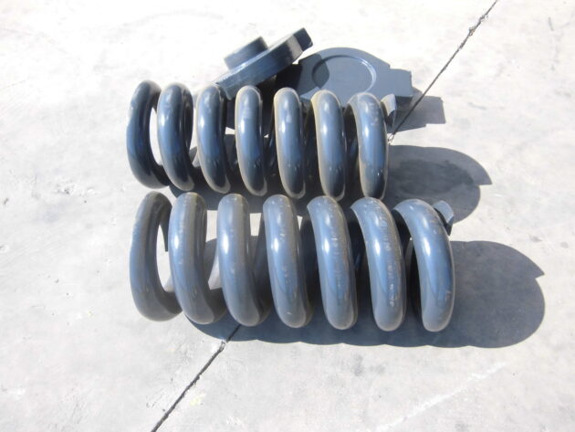 LIEBHERR  R934BHDS LITRONIC  7369109 - MUELLE TENSOR - Imagen 2