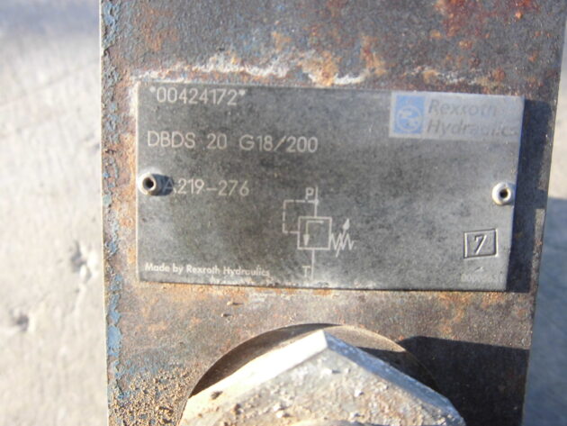 LIEBHERR  R934BHDS LITRONIC   - TACO DE VALVULAS - Imagen 4
