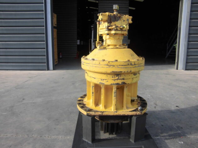 KOMATSU  PC750SE6K -  - SWING GEAR - Image 5