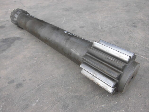 KOMATSU D65EX12 - 14X-27-11412 - SUN GEAR - Image 3