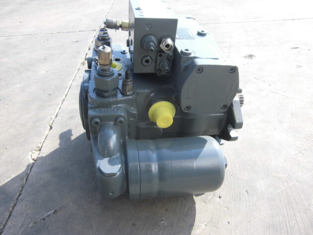 LIEBHERR  R954C LITRONIC  5616530 - BOMBA DE GIRO - Imagen 4