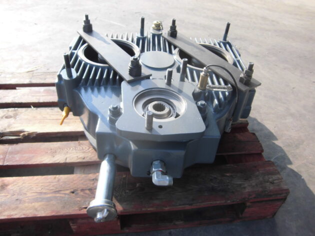 LIEBHERR  R954C LITRONIC  9077872 - CAJA DE TRANSFERENCIAS PVG351 / MKA350 - Imagen 4