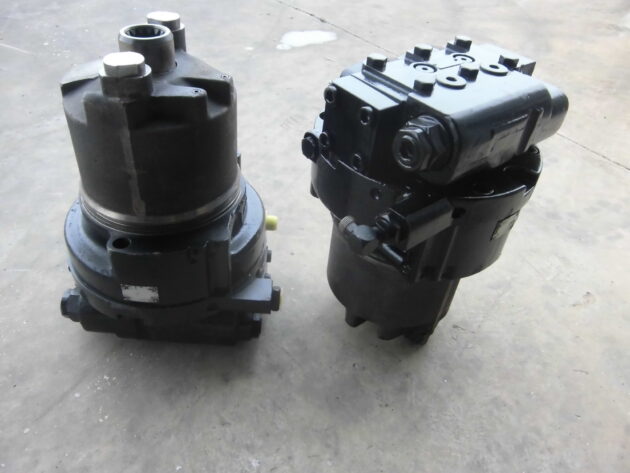 CATERPILLAR   325BLN  114-0484 - MOTOR DE TRANSLACIÓN - Imagen 4