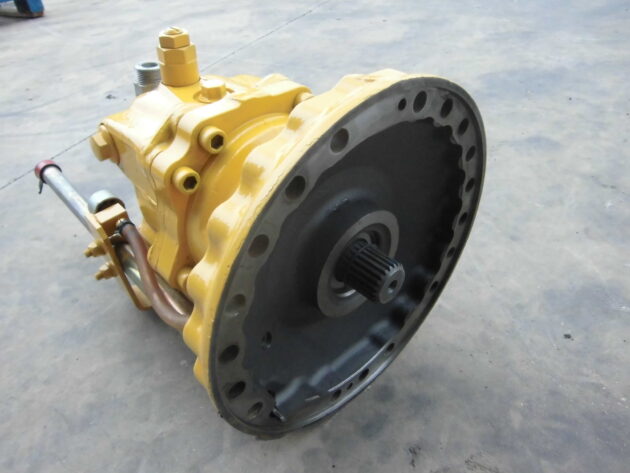 KOMATSU PC600-8 - 706-75-01460 - SWING MOTOR - Image 4
