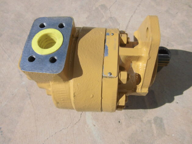 CATERPILLAR  365BL  150-5881 - BOMBA DE PILOTAJE