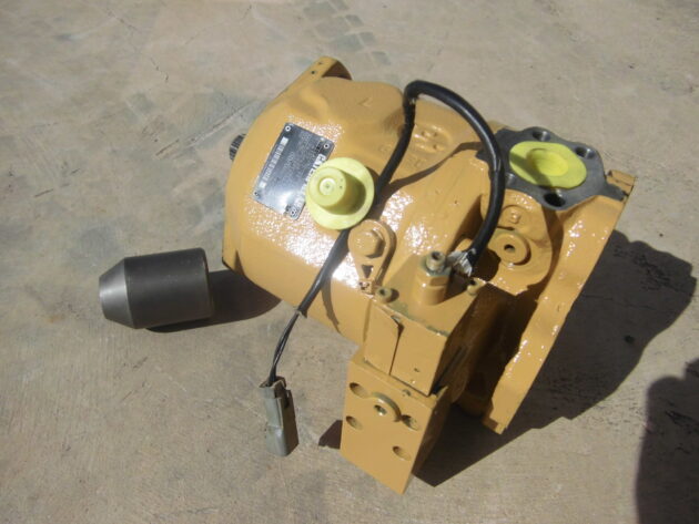 CATERPILLAR  365BL  147-5826 - BOMBA DEL VENTILADOR - Imagen 4