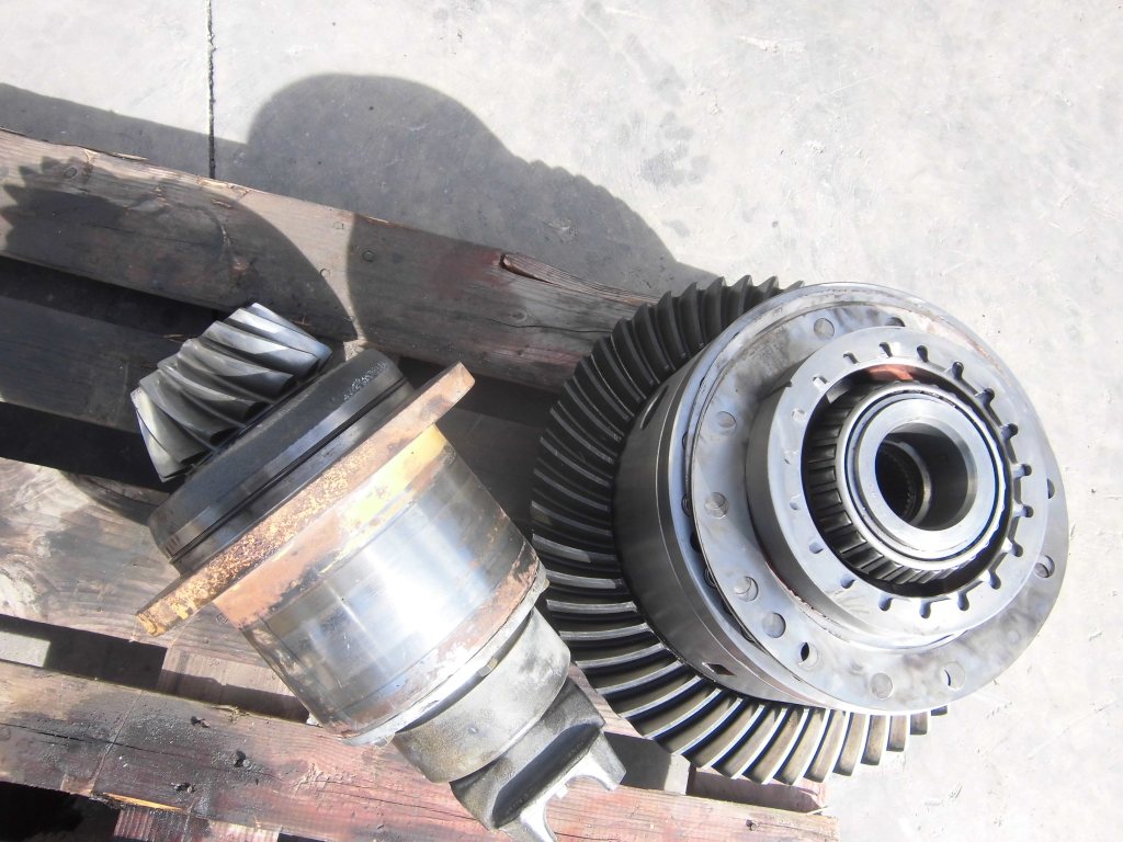 CATERPILLAR 966G - 129-4304 - SATELLITE GEAR BOX REAR DIFFERENTIAL