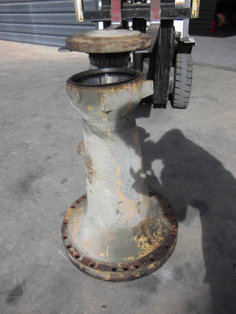CATERPILLAR 966G - 251-4525 - REAR SPINDLE - Image 3