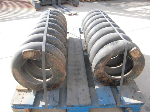 LIEBHERR  R984C LITRONIC - 7370530 - TRACK ADJUSTER - Image 2
