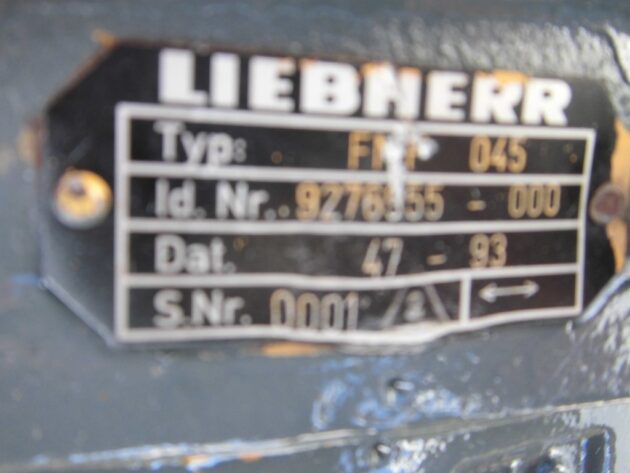 LIEBHERR  A902 IND.  9276955 - MOTOR DE GIRO - Imagen 2