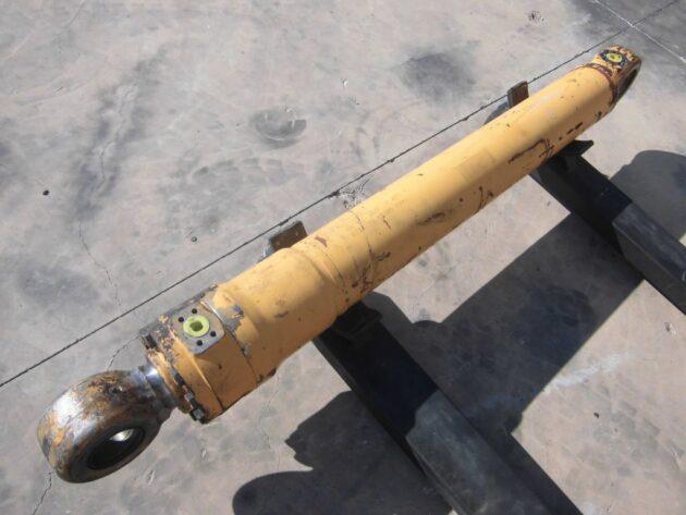 LIEBHERR  A924 LITRONIC  9224773 - BOTELLA DE BALANCÍN - Imagen 6