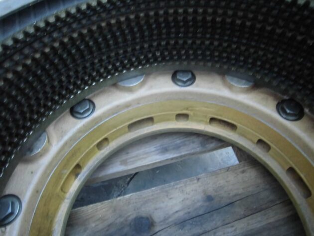 KOMATSU WA600-3 - 426-33-21260 - FRONT BRAKE GROUP - Image 5