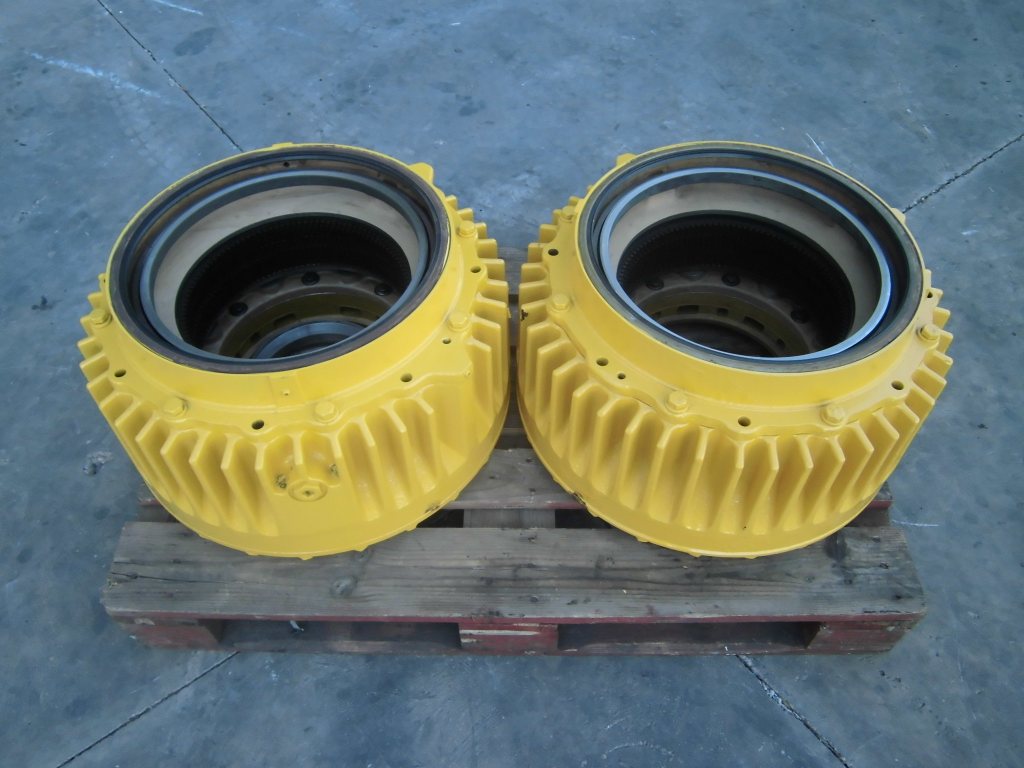 KOMATSU WA600-3 426-33-21260 - CONJUNTO DE FRENOS DELANTERO