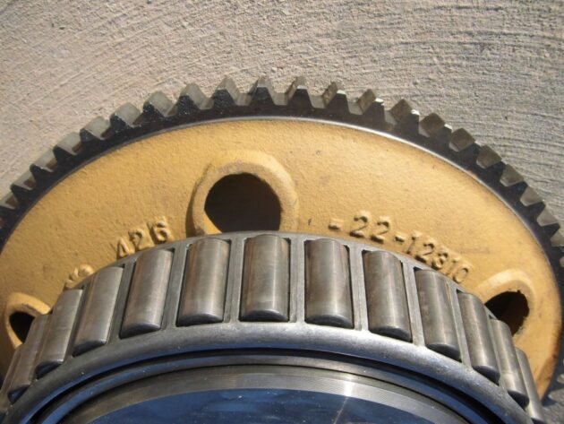KOMATSU WA600-3 - 426-22-12310 - GEAR HUB - Image 2
