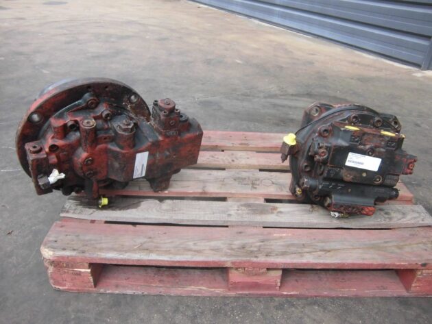 KOMATSU  PC750SE6K - 209-60-73502 - TRAVEL MOTOR - Image 4