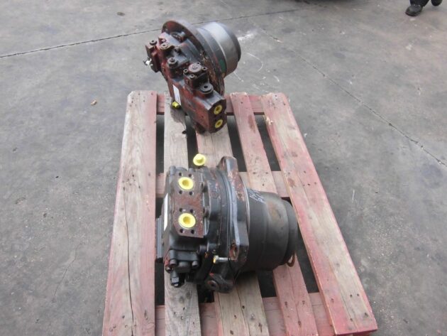 KOMATSU  PC750SE6K - 209-60-73502 - TRAVEL MOTOR - Image 5