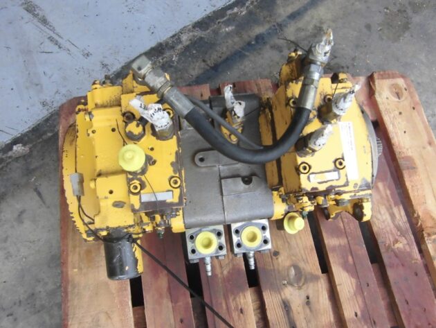 KOMATSU  PC750SE6K - 708-2L-00620 - MAIN HYDRAULIC PUMP - Image 2