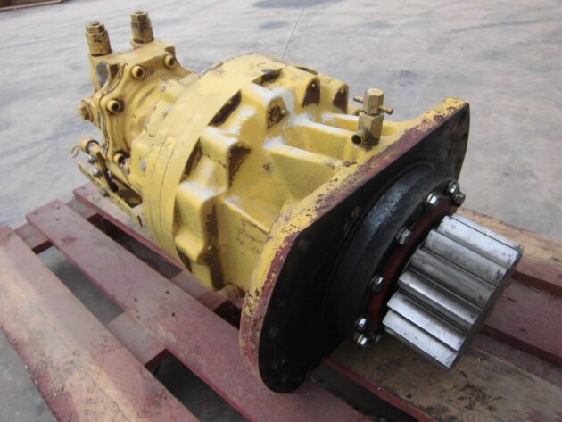 KOMATSU  PC240NLC-6K  20Y-26-K1100 - REDUCTOR DE GIRO - Imagen 2