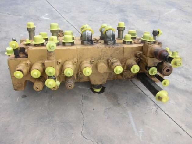 CATERPILLAR  317BL  185-0419 - DISTRIBUIDOR PRINCIPAL - Imagen 5