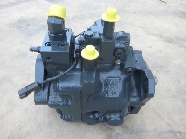 KOMATSU   PC600-8  708-1U-00200 - BOMBA DEL VENTILADOR